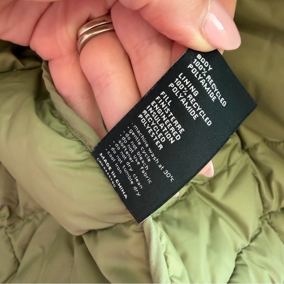 Finisterre Women's Lapwing Insulated Jacket Size 6 US - Picture 5 of 6